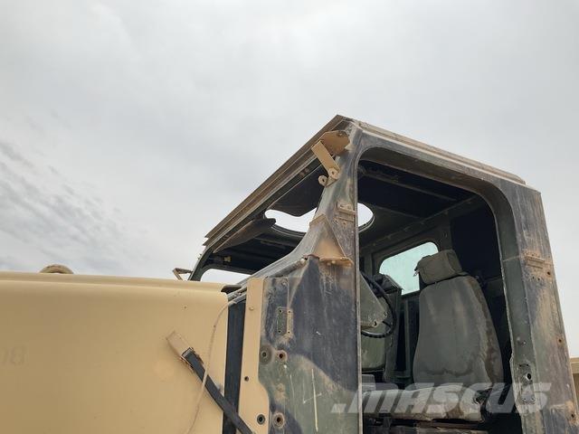 Oshkosh MTVR 貨箱式卡車