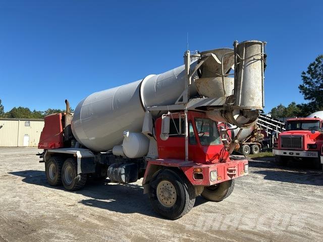 Oshkosh S-2346 其他貨車