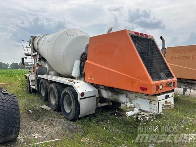 Oshkosh S2346 其他貨車