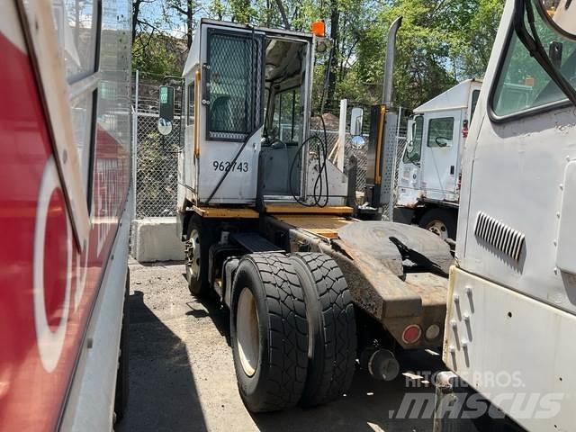 Ottawa Kalmar 終端式曳引機