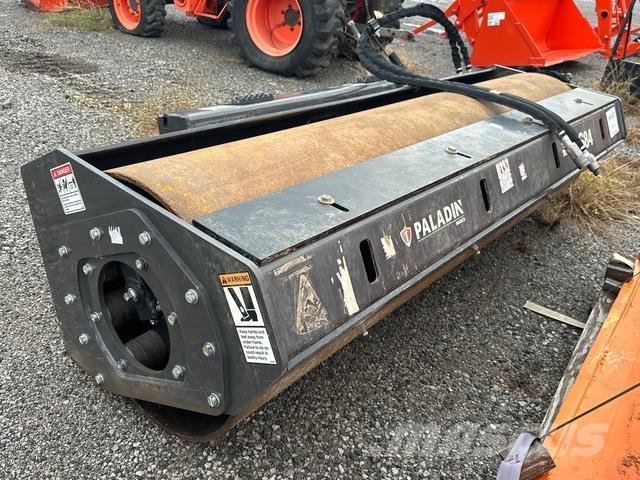 PALADIN VR84 拖式振動滾壓機