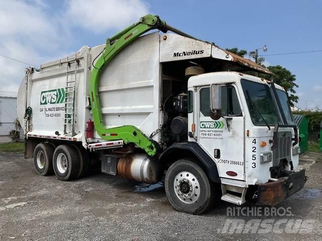 Peterbilt 320 垃圾車