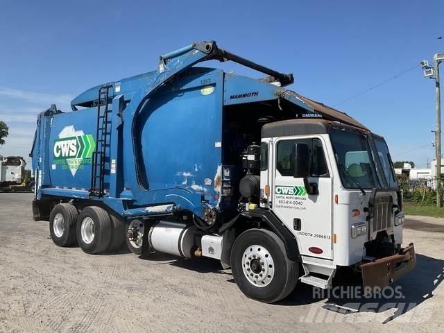 Peterbilt 320 垃圾車