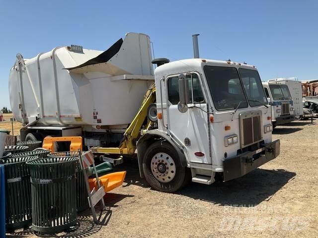 Peterbilt 320 垃圾車