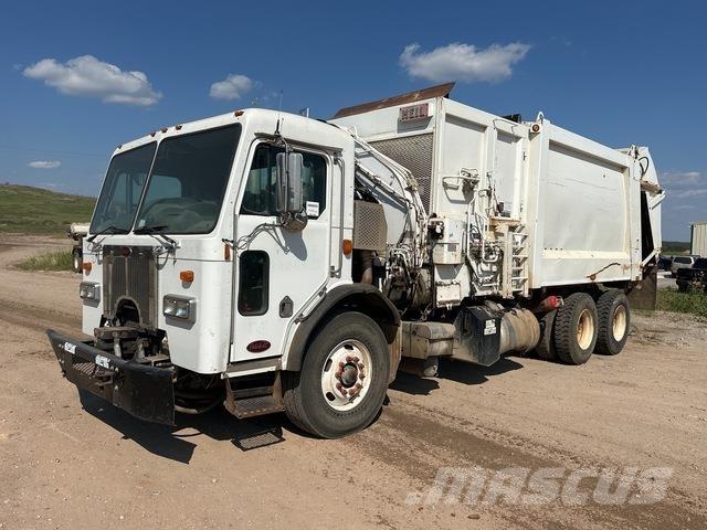 Peterbilt 320 垃圾車