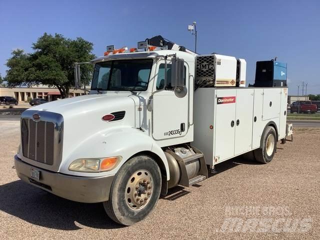 Peterbilt 330 都市/通用型車輛