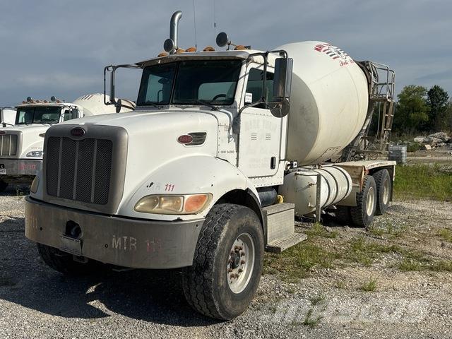 Peterbilt 335 其他貨車