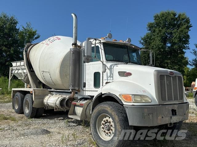 Peterbilt 335 其他貨車