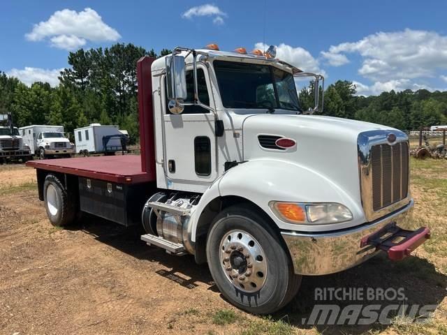 Peterbilt 337 平板式/側卸式卡車