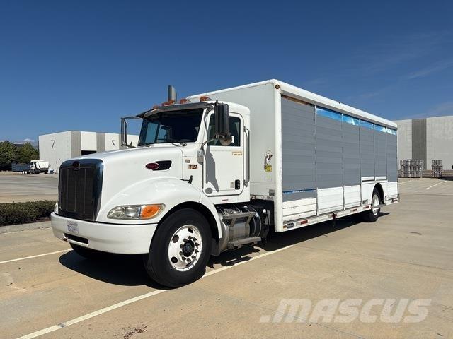 Peterbilt 337 飲料運輸卡車