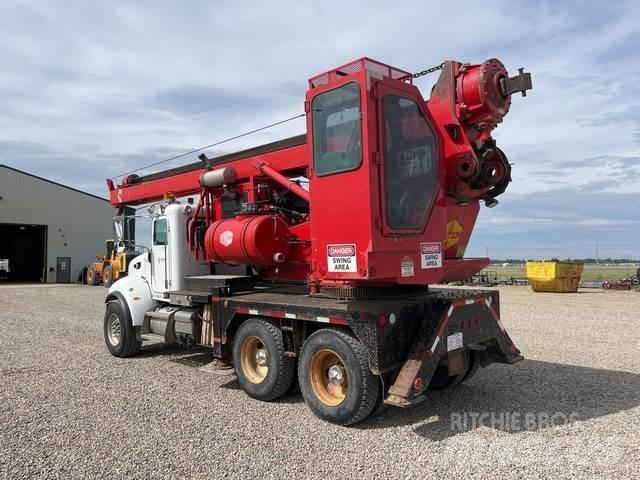 Peterbilt 340 移動式鑽機車