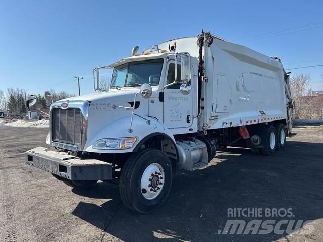 Peterbilt 348 垃圾車