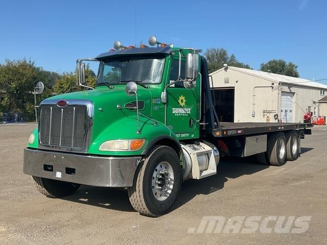 Peterbilt 348 救援車