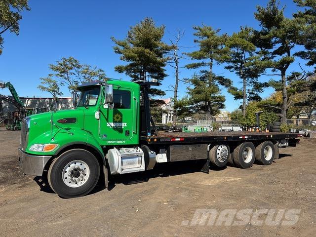 Peterbilt 348 救援車