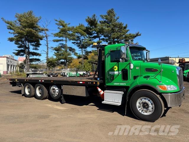Peterbilt 348 救援車