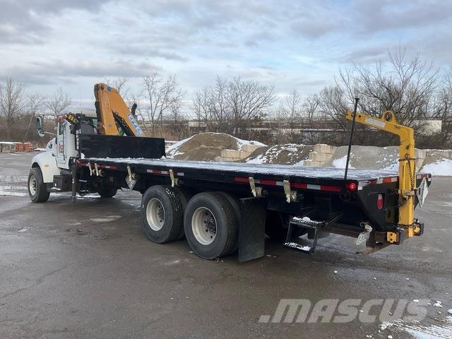 Peterbilt 348 其他貨車