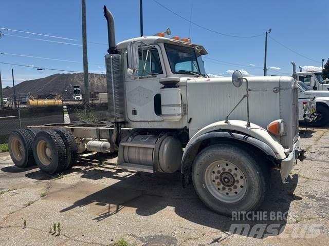 Peterbilt 357 曳引機組件