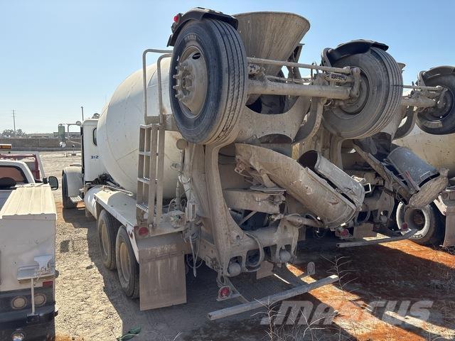 Peterbilt 357 其他貨車