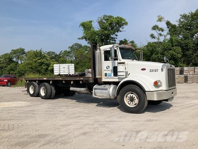 Peterbilt 357 平板式/側卸式卡車