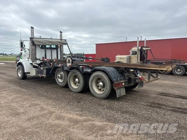 Peterbilt 357 裝載運輸卡車