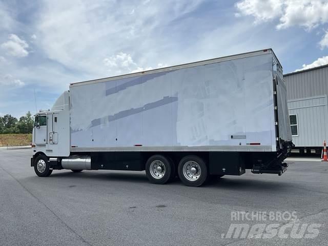 Peterbilt 362 貨箱式卡車