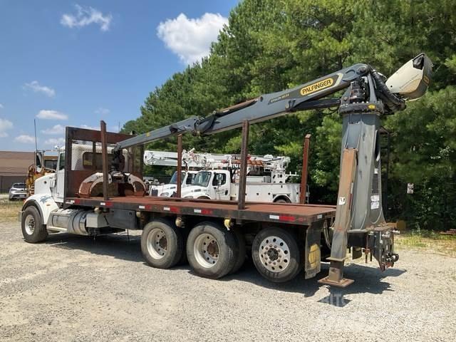 Peterbilt 365 木材貨車