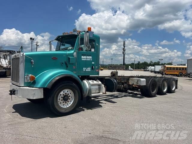 Peterbilt 365 駕駛室與內部