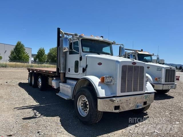 Peterbilt 365 平板式/側卸式卡車