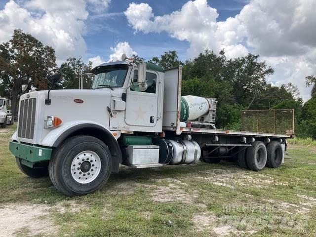 Peterbilt 365 平板式/側卸式卡車