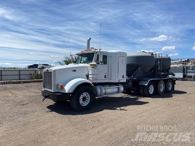 Peterbilt 367 其他貨車