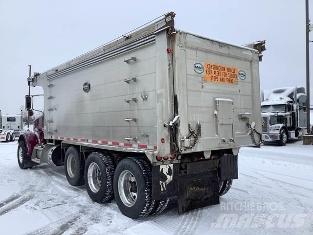 Peterbilt 367 傾卸式卡車
