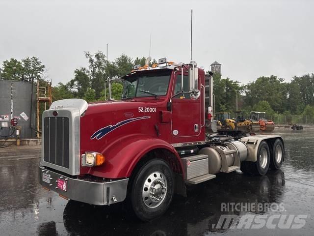 Peterbilt 367 曳引機組件