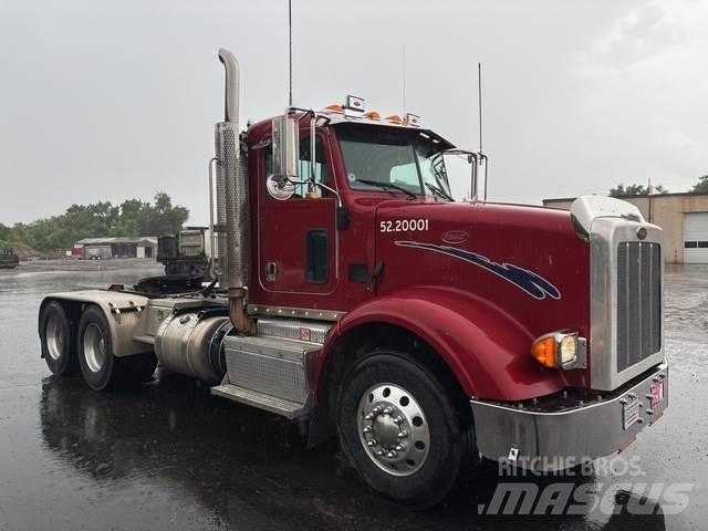 Peterbilt 367 曳引機組件