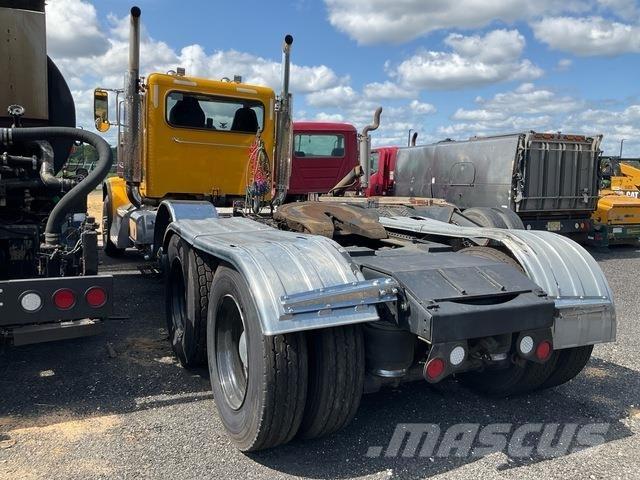 Peterbilt 367 曳引機組件
