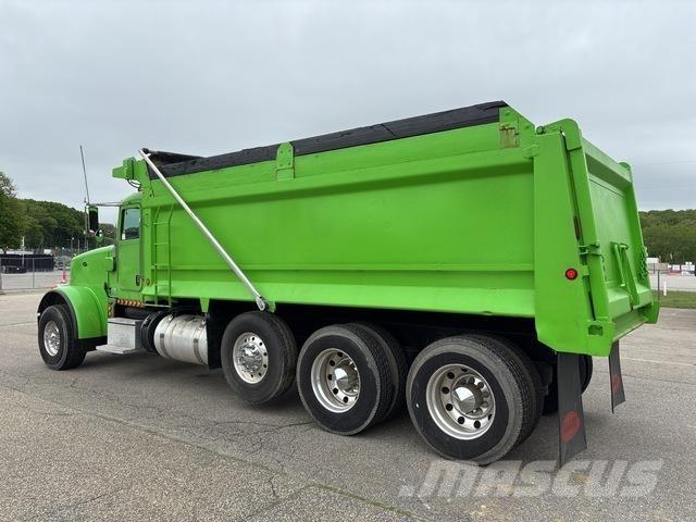 Peterbilt 367 傾卸式卡車