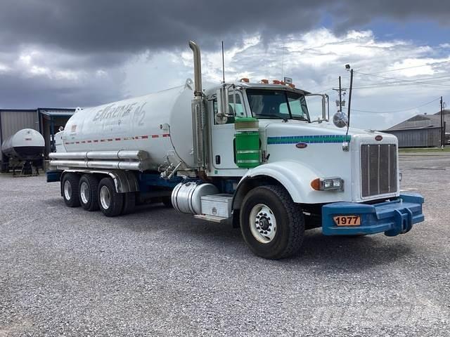 Peterbilt 378 運油車