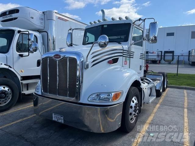 Peterbilt 384 曳引機組件