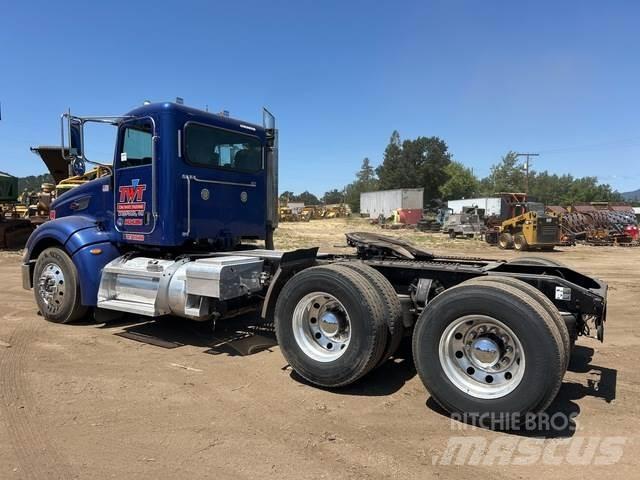Peterbilt 386 曳引機組件