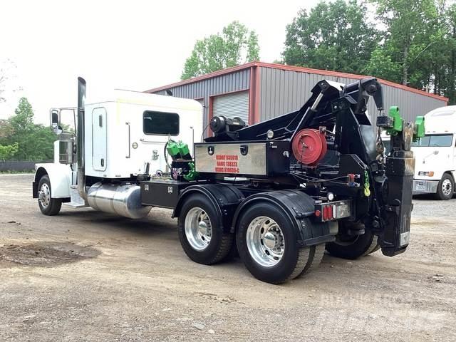 Peterbilt 388 救援車