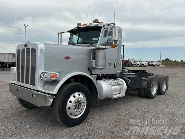 Peterbilt 388 曳引機組件