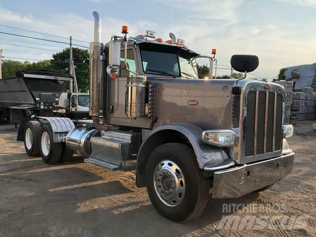 Peterbilt 388 曳引機組件