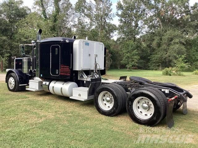 Peterbilt 389 曳引機組件