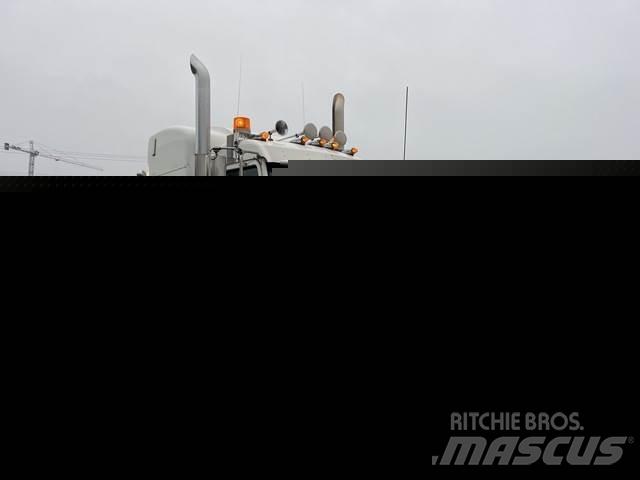 Peterbilt 389 曳引機組件
