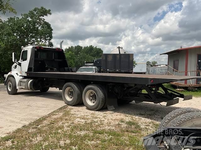 Peterbilt 567 救援車