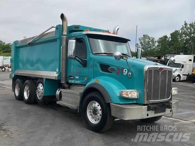 Peterbilt 567 傾卸式卡車