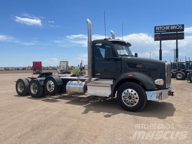 Peterbilt 567 曳引機組件