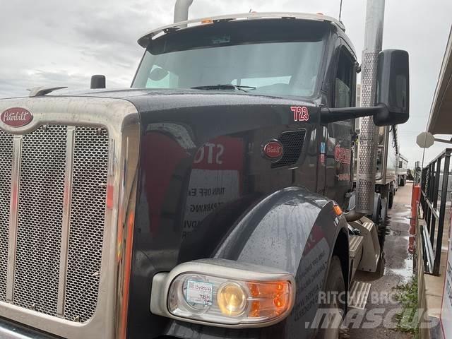Peterbilt 567 曳引機組件