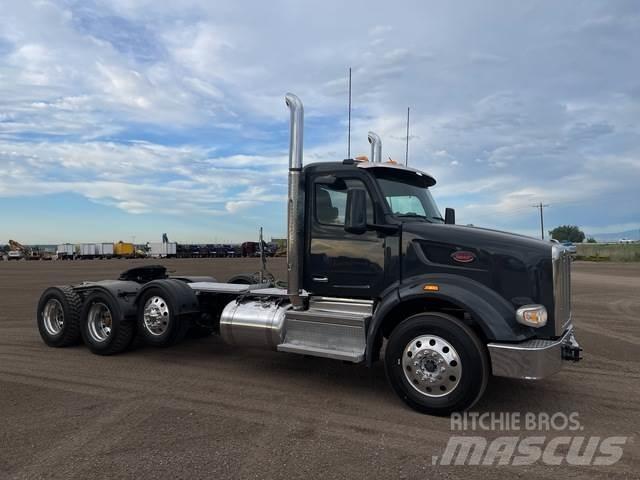 Peterbilt 567 曳引機組件