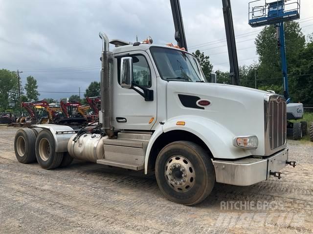 Peterbilt 567 曳引機組件