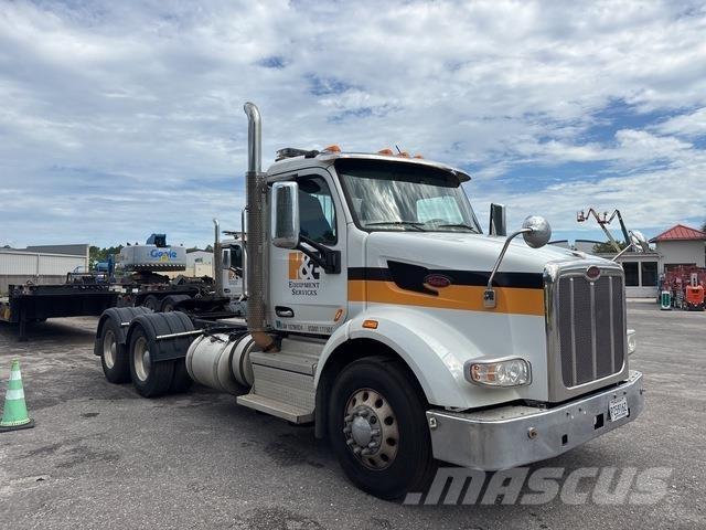 Peterbilt 567 曳引機組件